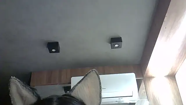 Skinny-Kitten online show from 09/15/25, 09:26