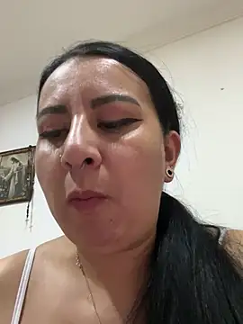 Abril Luv online show from 03/21/25, 01:45