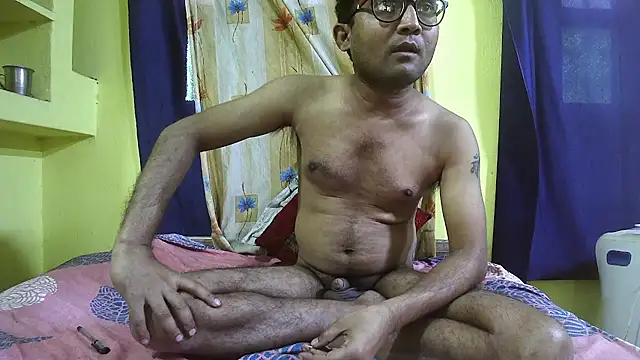 Snapshot of Cute_boy2000 chatting on 01/15/25, 10:06 Cute boy2000 online show from 01/15/25, 10:06