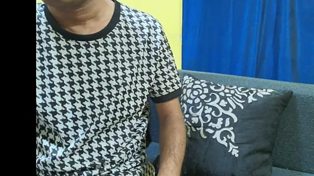 Snapshot of Cute_boy2000 chatting on 03/01/26, 12:34 Cute boy2000 online show from 03/01/26, 12:34