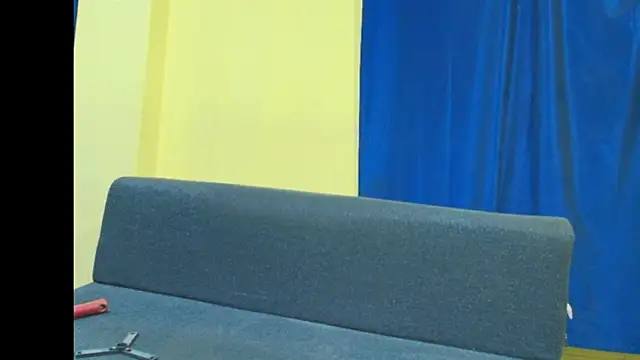 Cute boy2000 online show from 03/18/26, 11:41