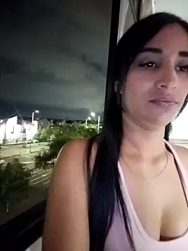 Snapshot of _nathaly_sweet chatting on 09/29/25, 02:06 nathaly sweet online show from 09/29/25, 02:06