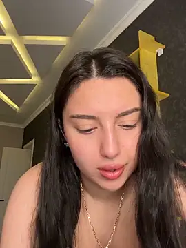 Tasty Nora online show from 05/24/26, 04:39