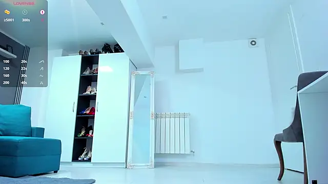 Christall StarXX online show from 01/12/26, 07:41