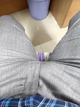 adicma123 online show from 09/16/25, 07:31