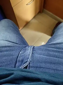 adicma123 online show from 03/27/26, 06:52