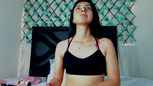 EmmaWilliamss online show from 02/04/25, 04:18