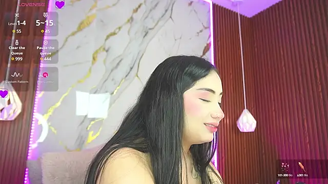 haylie  online show from 12/31/24, 06:27