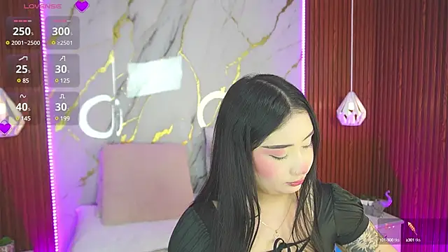 haylie  online show from 01/15/25, 04:04