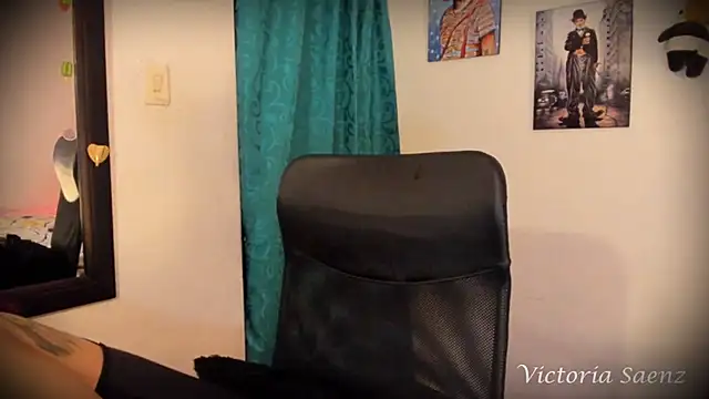 Snapshot of victoriaasaenz_ chatting on 03/14/25, 12:43 victoriaasaenz online show from 03/14/25, 12:43