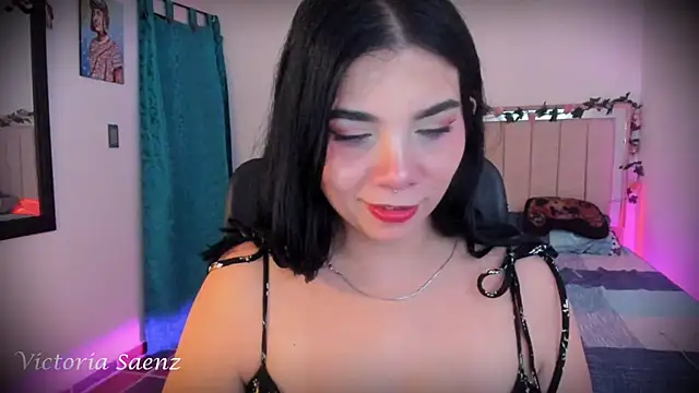 Snapshot of victoriaasaenz_ chatting on 12/14/25, 12:49 victoriaasaenz online show from 12/14/25, 12:49