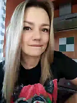 KrissSexi online show from 03/01/25, 06:13