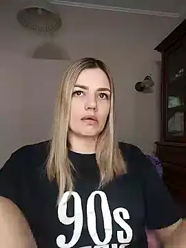 KrissSexi online show from 03/03/25, 02:15