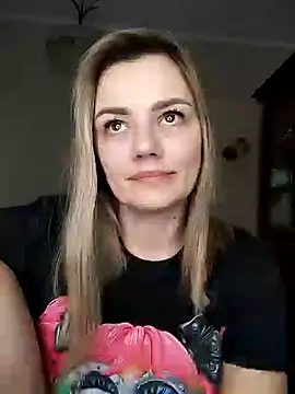 KrissSexi online show from 03/04/25, 05:13