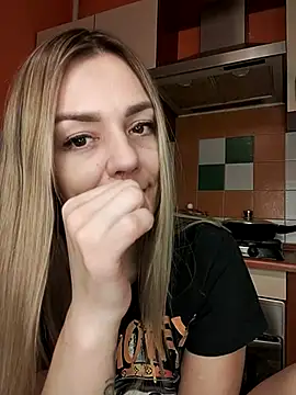 KrissSexi online show from 03/07/25, 07:27