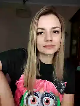 KrissSexi online show from 03/08/25, 04:17