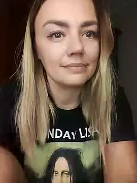 KrissSexi online show from 09/19/25, 05:57