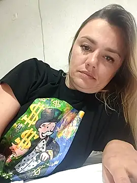 KrissSexi online show from 10/03/25, 07:00