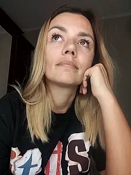 KrissSexi online show from 10/06/25, 02:58