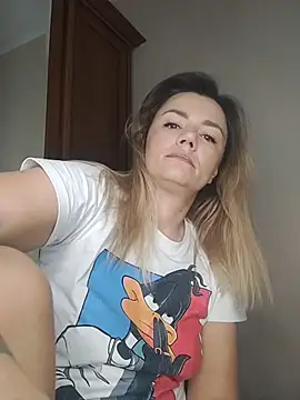 KrissSexi online show from 11/25/25, 04:45