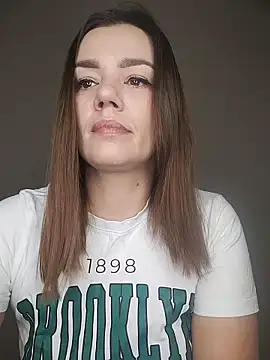 Snapshot of KrissSexi chatting on 01/17/26, 02:27 KrissSexi online show from 01/17/26, 02:27