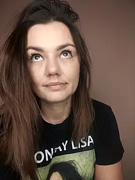 Snapshot of KrissSexi chatting on 01/18/26, 09:57 KrissSexi online show from 01/18/26, 09:57