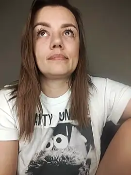 Snapshot of KrissSexi chatting on 02/18/26, 05:20 KrissSexi online show from 02/18/26, 05:20