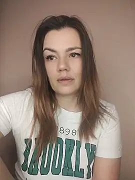KrissSexi online show from 05/13/26, 07:17