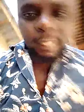 Snapshot of Leebwoy20 chatting on 01/18/26, 08:29 Leebwoy20 online show from 01/18/26, 08:29