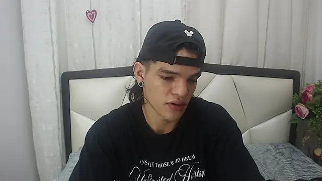 AlbertBernal69 online show from 03/19/25, 03:09