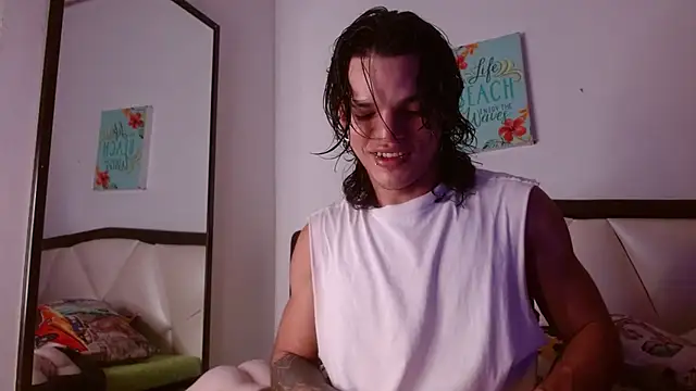 AlbertBernal69 online show from 10/11/25, 02:00