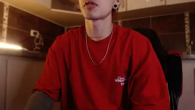 AlbertBernal69 online show from 01/12/26, 03:23