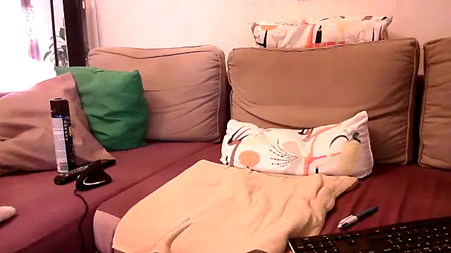 chrichri38xh online show from 04/11/26, 08:40