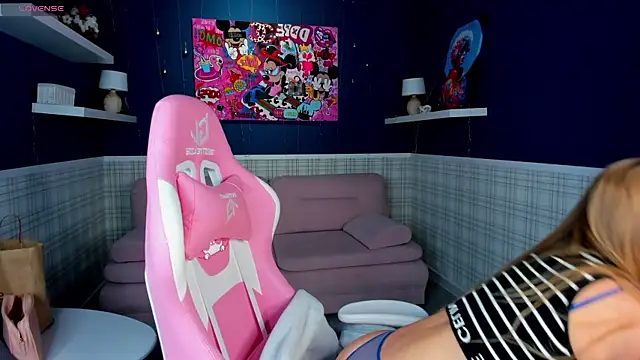 Barbie Lis online show from 01/20/25, 11:43