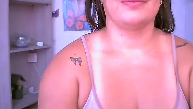 ChiaraFioree online show from 05/09/26, 07:41
