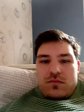 Snapshot of sergigomez chatting on 02/19/25, 10:45 sergigomez online show from 02/19/25, 10:45