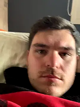 Snapshot of sergigomez chatting on 11/28/25, 04:09 sergigomez online show from 11/28/25, 04:09