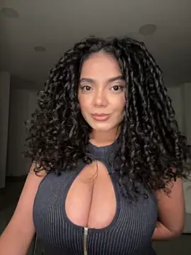 Snapshot of Mariecurl chatting on 06/10/26, 11:46 Mariecurl online show from 06/10/26, 11:46