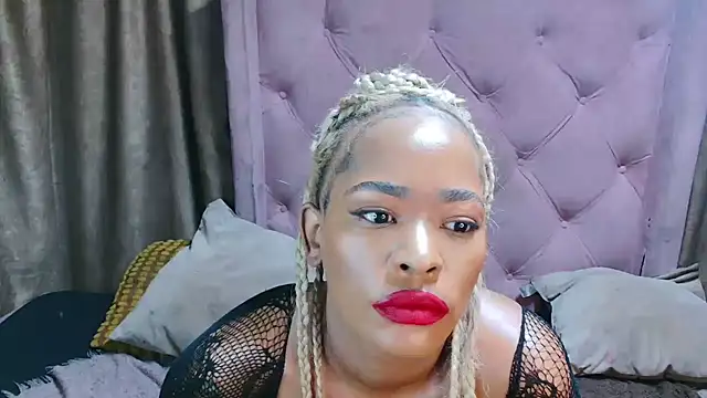AFRICANGODDESSXXX online show from 06/20/26, 12:03