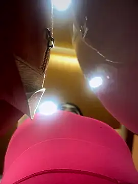 Insane Issa online show from 12/06/24, 01:33