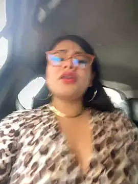 Insane Issa online show from 12/21/24, 07:06