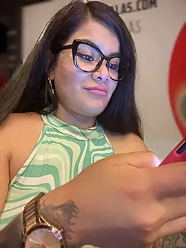 Insane Issa online show from 02/20/25, 01:57