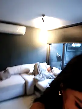 Insane Issa online show from 09/21/25, 10:11