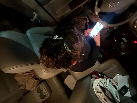 SummerBlueMoon online show from 03/05/26, 11:06