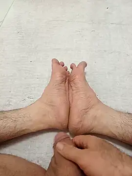 Hardapple01 online show from 03/19/26, 03:27