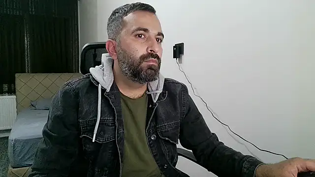 tgltplsr online show from 11/10/25, 02:43