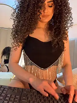 Lady ken online show from 12/31/24, 06:02