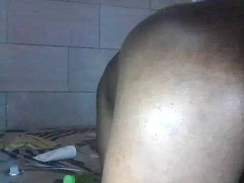 Snapshot of Stormward chatting on 11/23/25, 11:32 Stormward online show from 11/23/25, 11:32