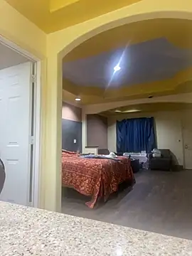 SlimBeenBadd1981 online show from 02/26/25, 07:53