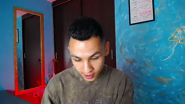 Snapshot of liuscast22 chatting on 01/24/25, 12:31 liuscast22 online show from 01/24/25, 12:31